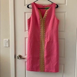 Pappagallo Sheath pink dress with gold detailing
